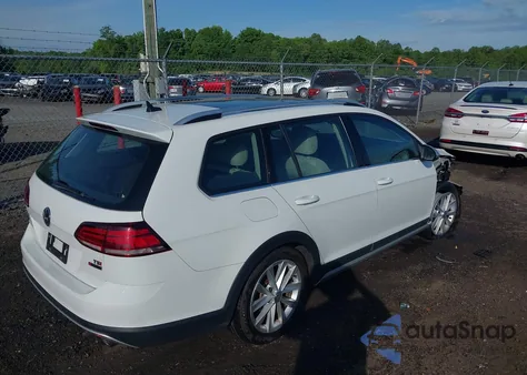 2018 Volkswagen Golf Alltrack Tsi S/Tsi Se/Tsi Sel из США, поврежденный, VIN 3VWH17AU1JM754093